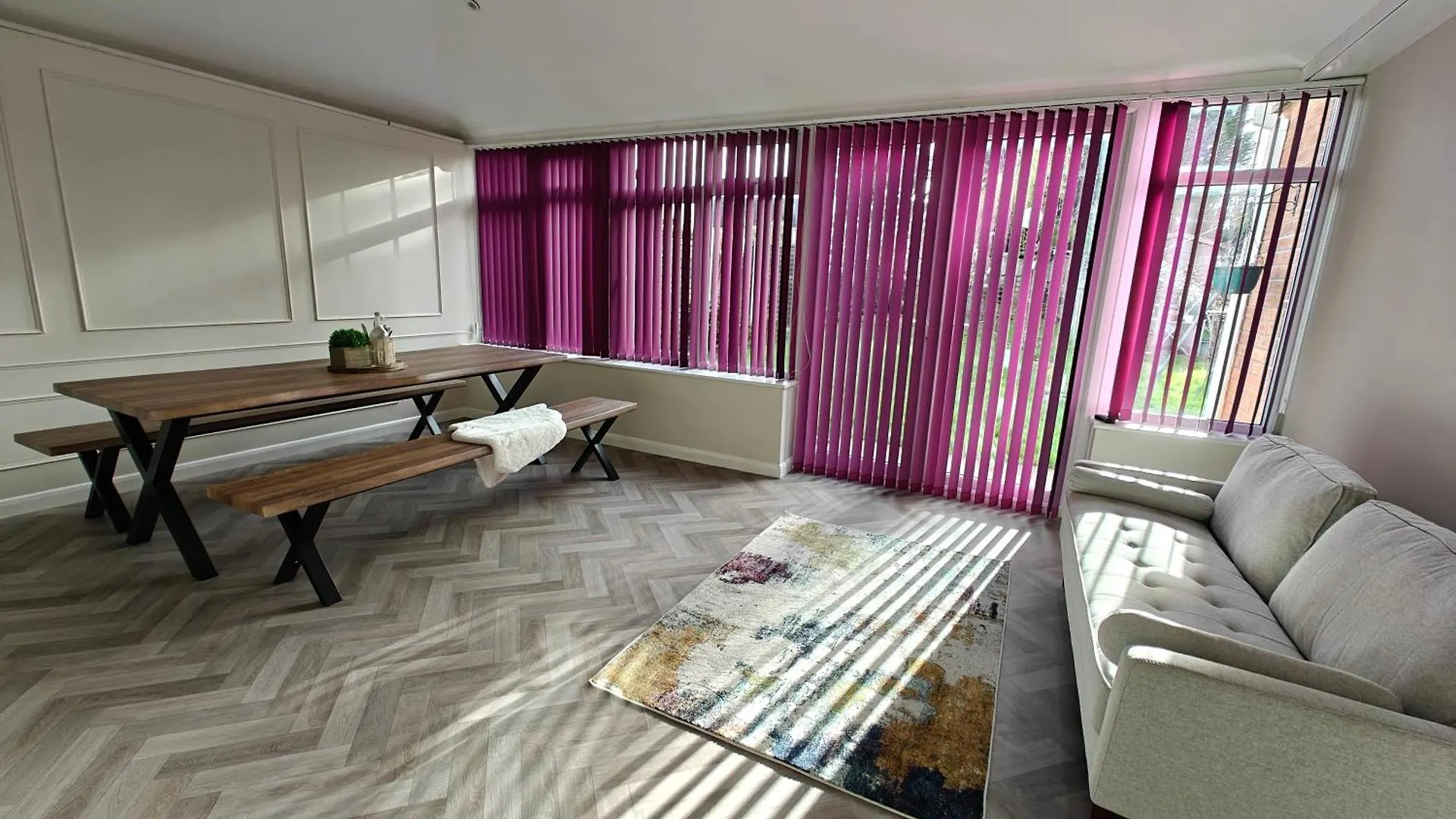 Holiday home Solihull - Great Location-4 Bedrooms, 7 Beds 10 Guests, Free Parking X3 - Mell Square, Jlr, Hs2 Driveway Parking - Nr A45 A41 M42 M6 Solihull Bypass-Nr Nec Bhx Airport Hs2 Sites- Spacious House Perfect 4 Big And Small Groups - Fully Equipped